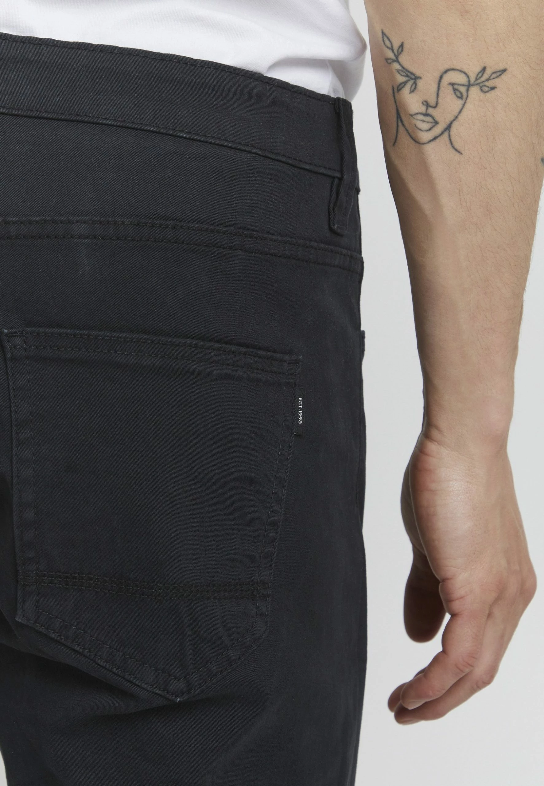 Indicode Jeans Idpokar - Relaxed Fit Jeans - Black 7 Indicode Jeans Idpokar - Relaxed Fit Jeans - Black - Afbeelding 5