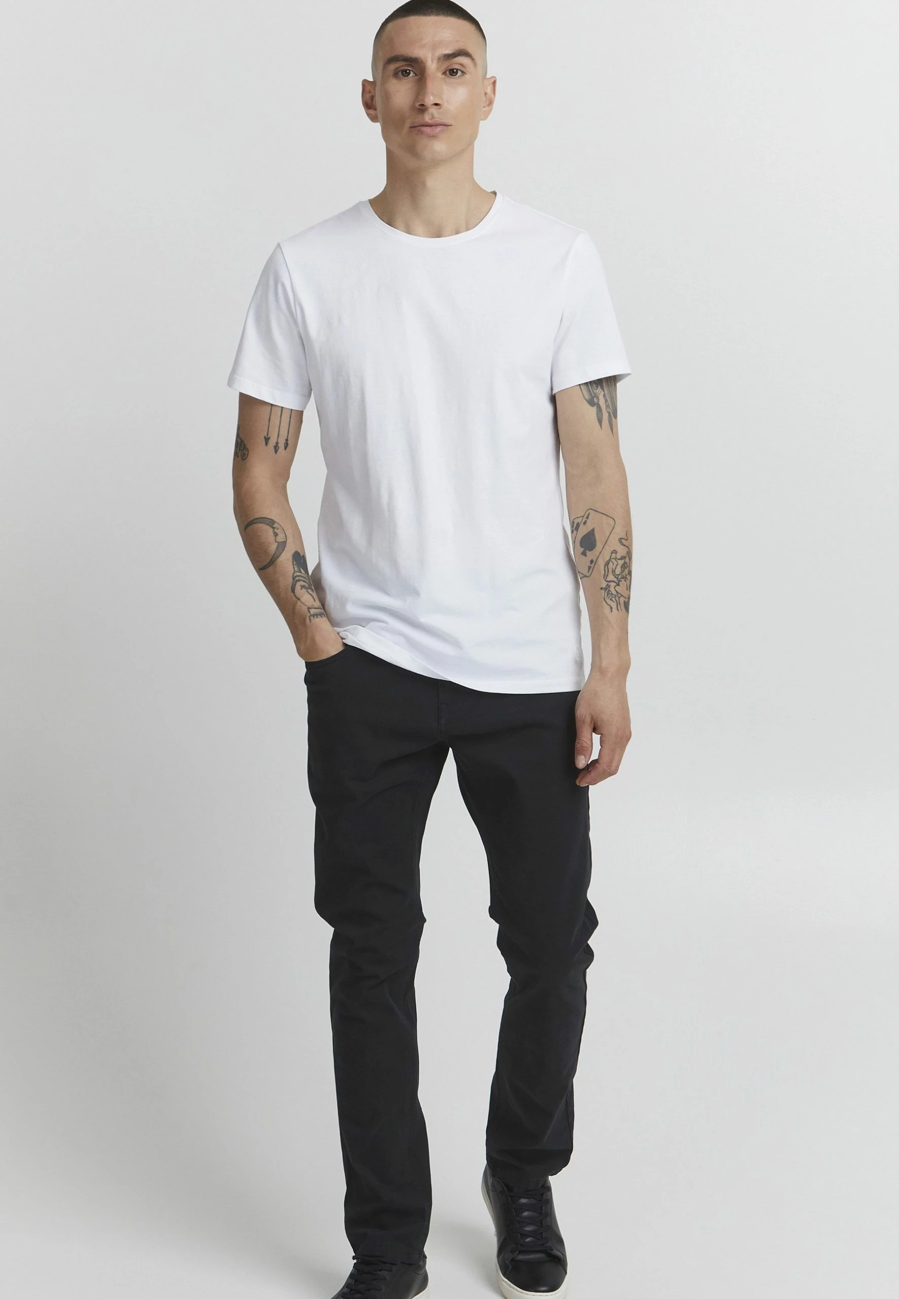 Indicode Jeans Idpokar - Relaxed Fit Jeans - Black 4 Indicode Jeans Idpokar - Relaxed Fit Jeans - Black - Afbeelding 2
