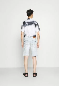 Indicode Jeans Kaden Holes - Jeansshort - Bleached Denim -Indicode Jeans Verkoop winkel 5a95f3a2a454448abcaad9cf410c9cf3