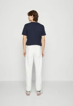Indicode Jeans Jeans Tapered Fit - White Heaven 10 Indicode Jeans Jeans Tapered Fit - White Heaven -Indicode Jeans Verkoop winkel 88d6c9f383a74fa49f4348e630725cda