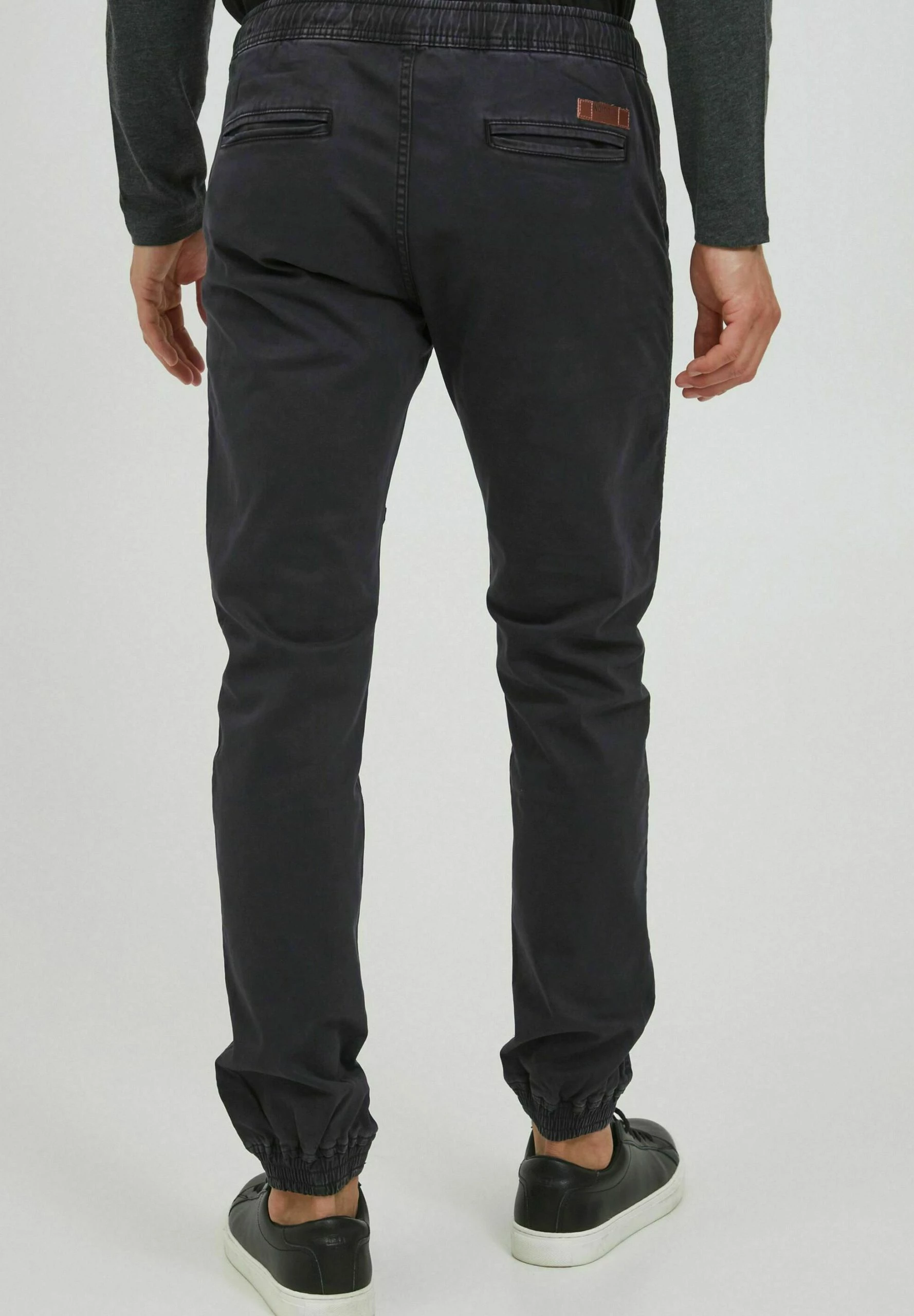 Indicode Jeans Idbrontus - Jeans Tapered Fit - Black 5 Indicode Jeans Idbrontus - Jeans Tapered Fit - Black - Afbeelding 3