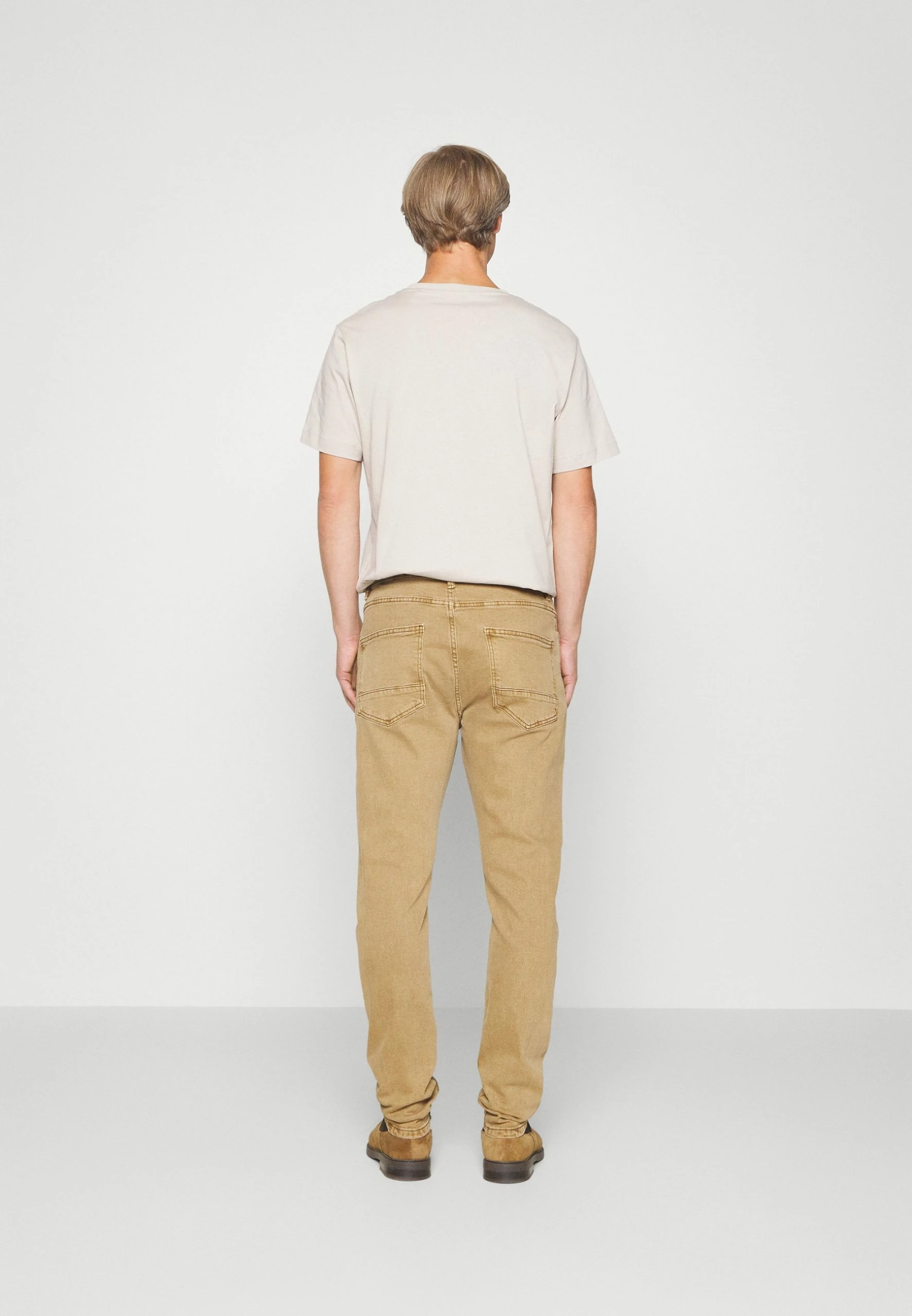 Indicode Jeans Incalli - Relaxed Fit Jeans - Otter 6 Indicode Jeans Incalli - Relaxed Fit Jeans - Otter - Afbeelding 4